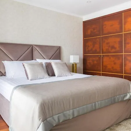 Quinta Da Serra - - Heated Pool, Jacuzzi