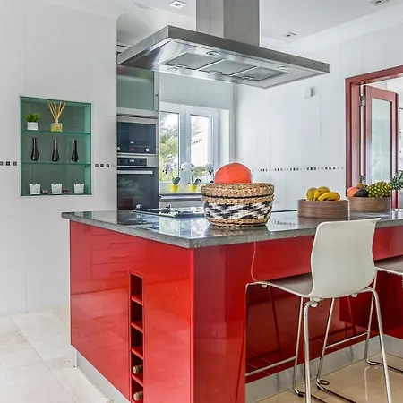 Quinta Da Serra - - Heated Pool, Jacuzzi *