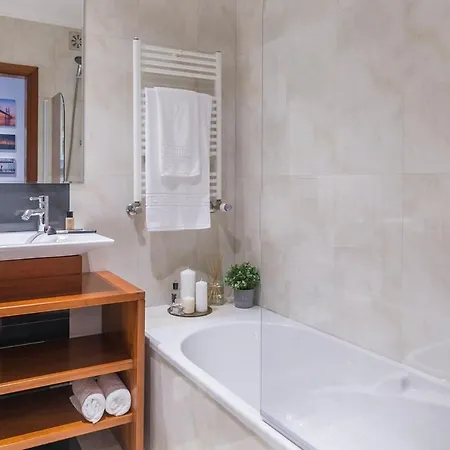 Вилла Quinta Da Serra - - Heated Pool, Jacuzzi *