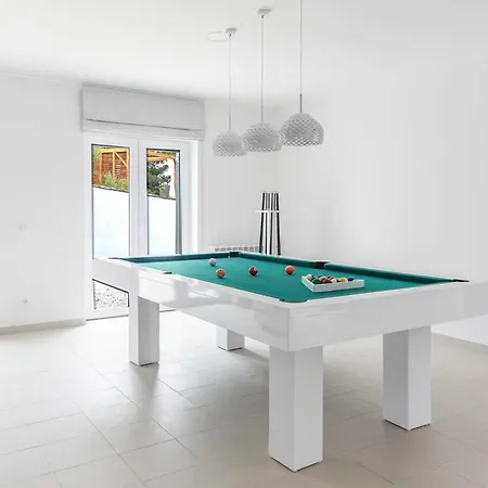 Вилла Quinta Da Serra - - Heated Pool, Jacuzzi Синтра