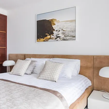 Quinta Da Serra - - Heated Pool, Jacuzzi * Синтра